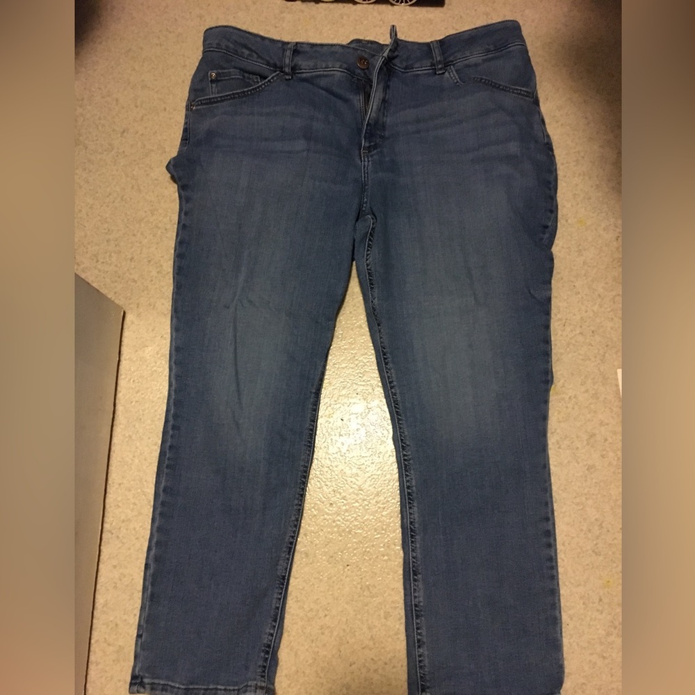 Womens jeans size 16 petite great condition